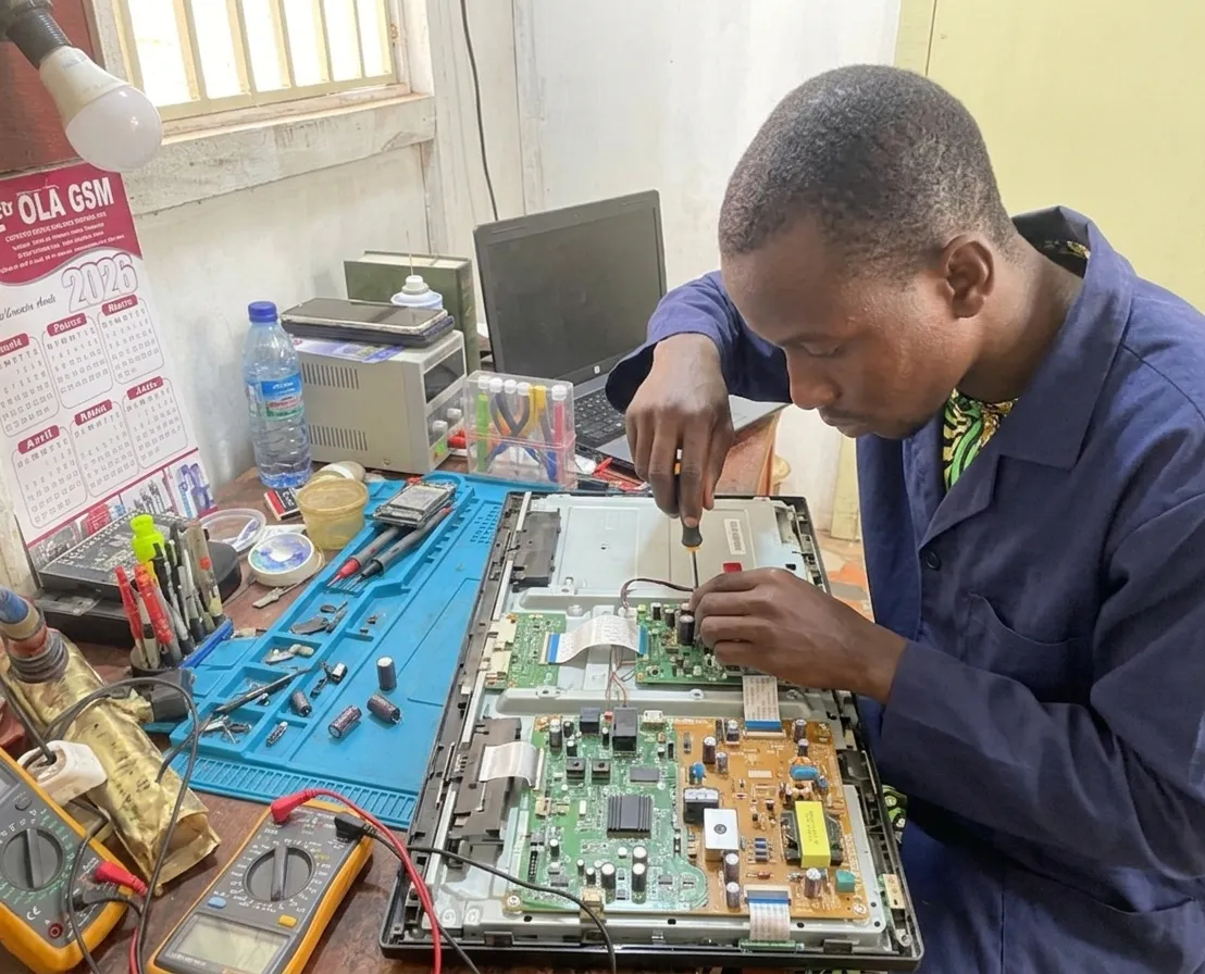 Installation de panneaux solaires résidentiels à Djeffa